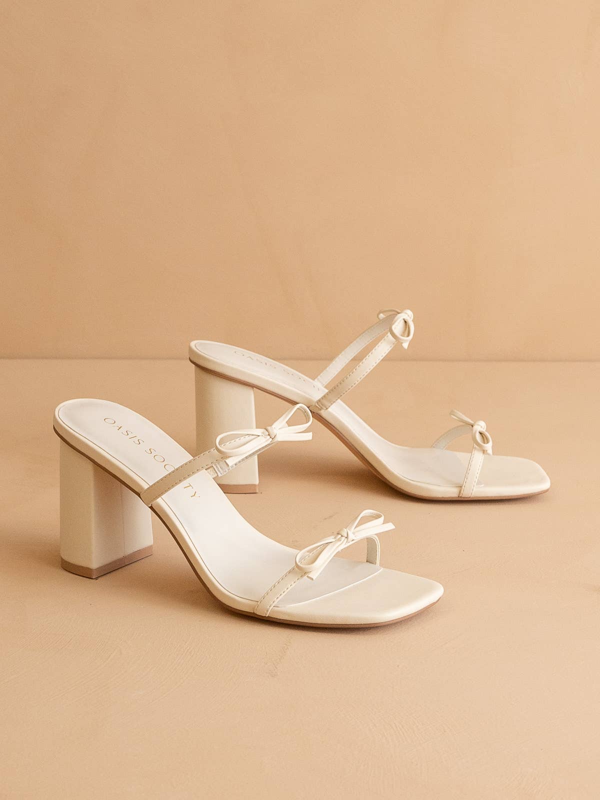 The Wendy | Beige Double Strap Bow Heels