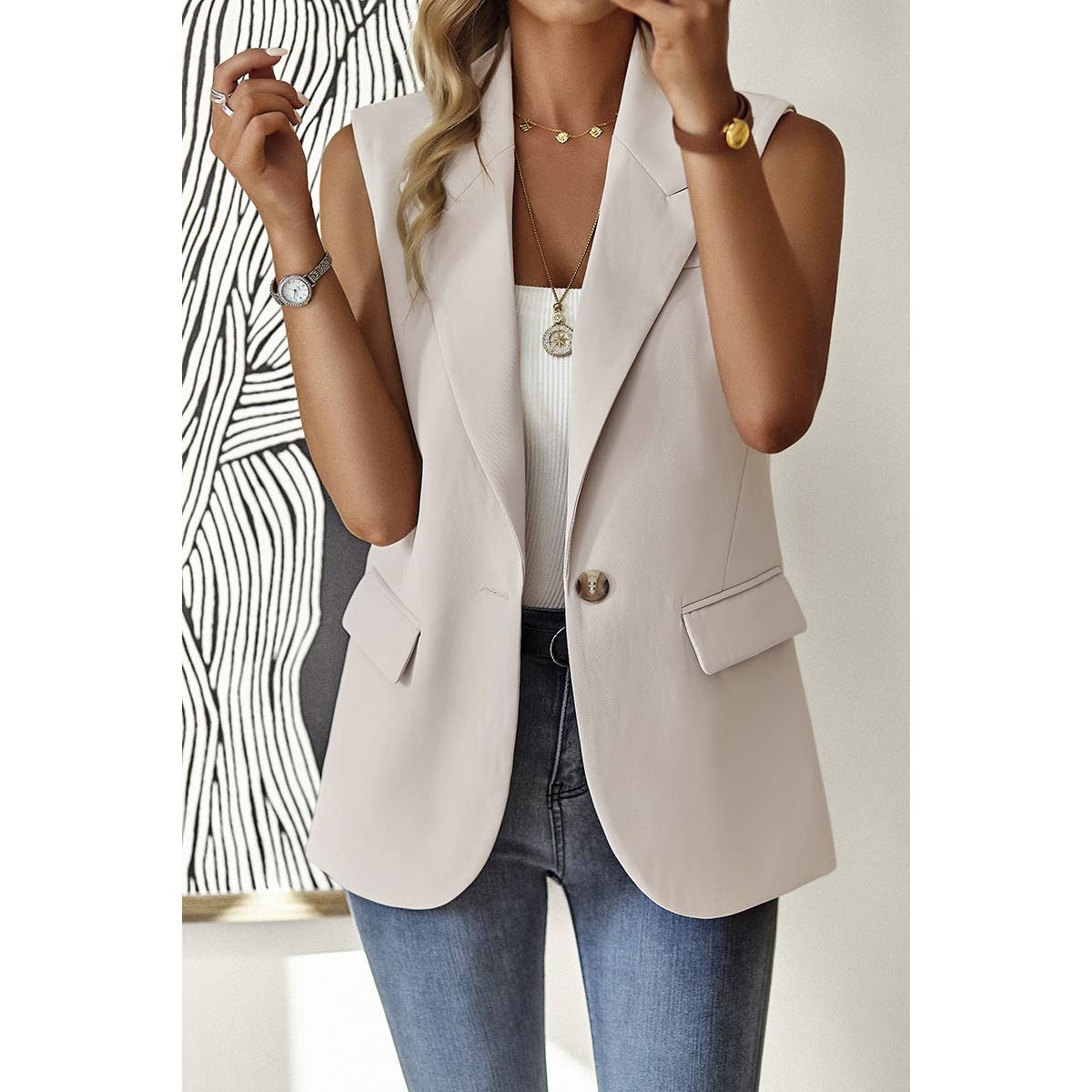 Sleeveless Solid Pockerts Button Front Open Suit